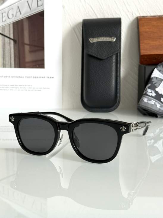 Picture of Chrome Hearts Sunglasses _SKUfw73375014fw